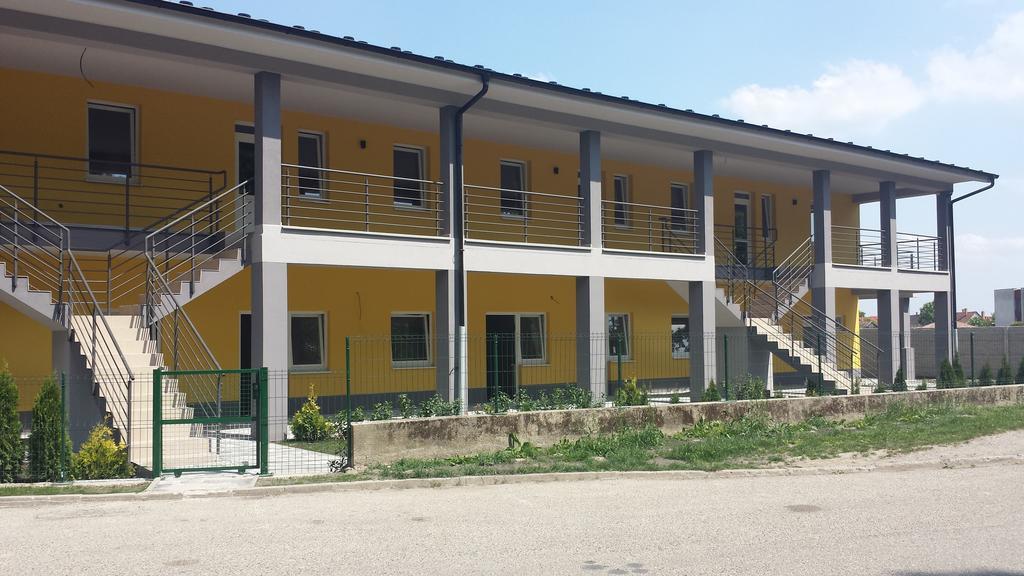 Promenad Apartmany Veľký Meder المظهر الخارجي الصورة