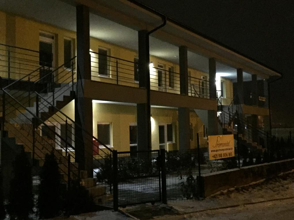 Promenad Apartmany Veľký Meder المظهر الخارجي الصورة