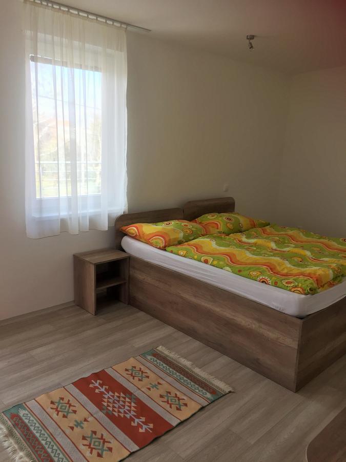 Promenad Apartmany Veľký Meder المظهر الخارجي الصورة
