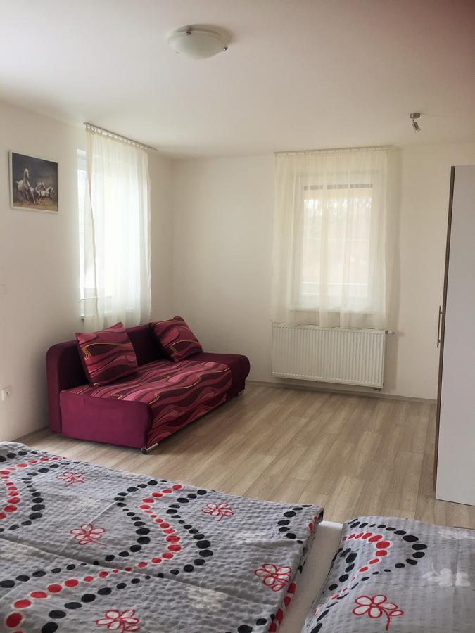 Promenad Apartmany Veľký Meder المظهر الخارجي الصورة